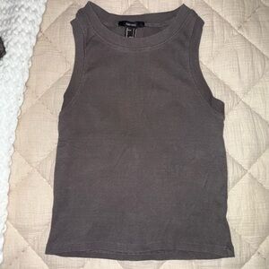 Women's Sleeveless Gray Top - basics tank